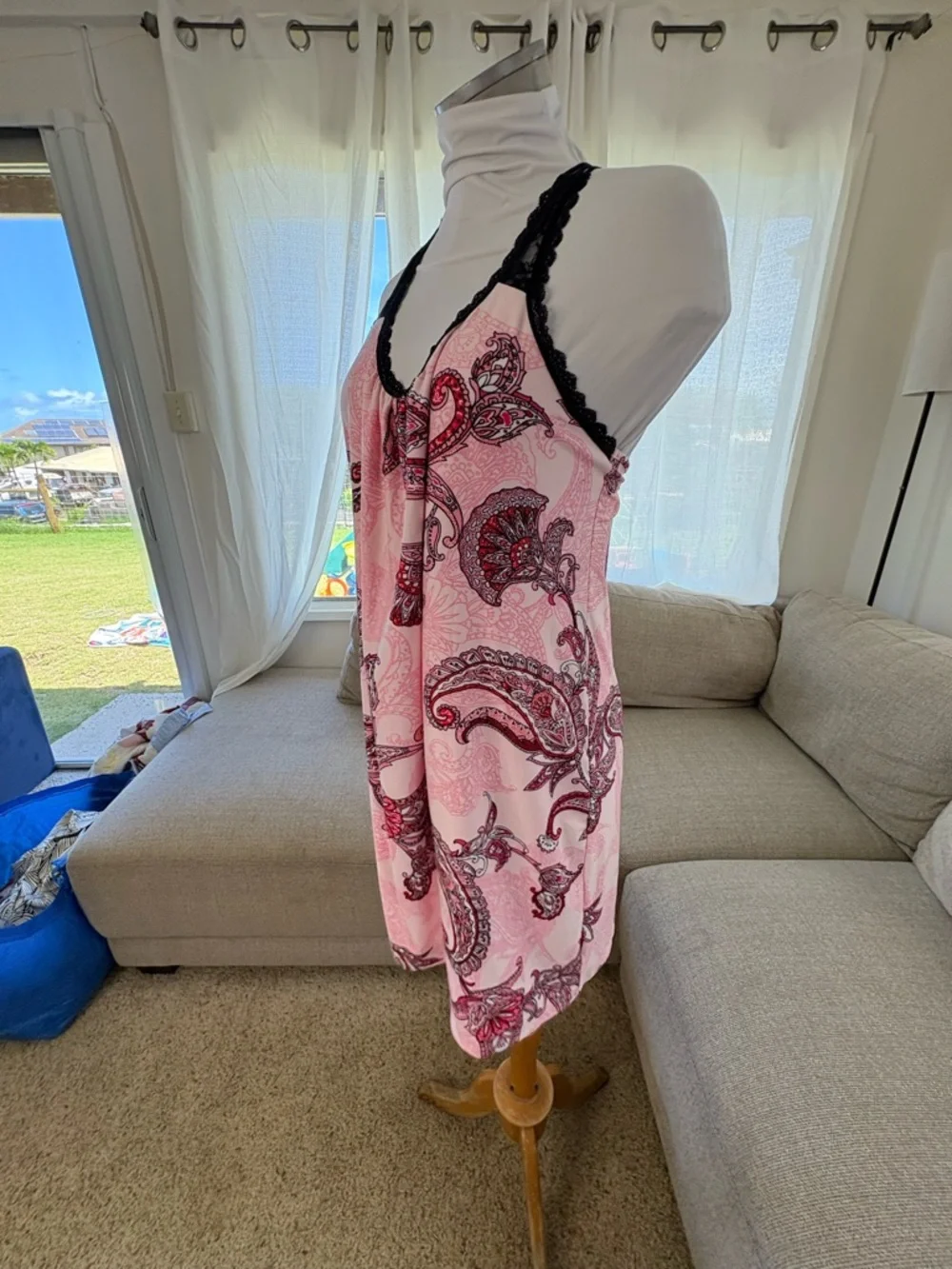 6for$20❤️Bundle Item. Secret Treasures Pink Paisley Lace-Trim Chemise